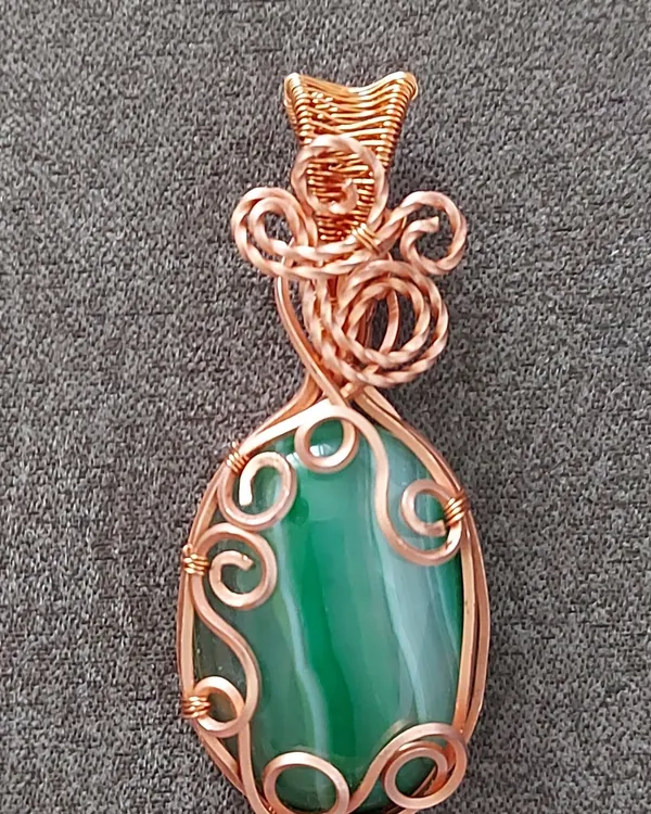 Little Forest, malachite pendant in copper wire
