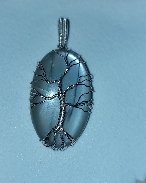 Tree of Life · Silver Mist, grey quartz pendant in silver-tone wire