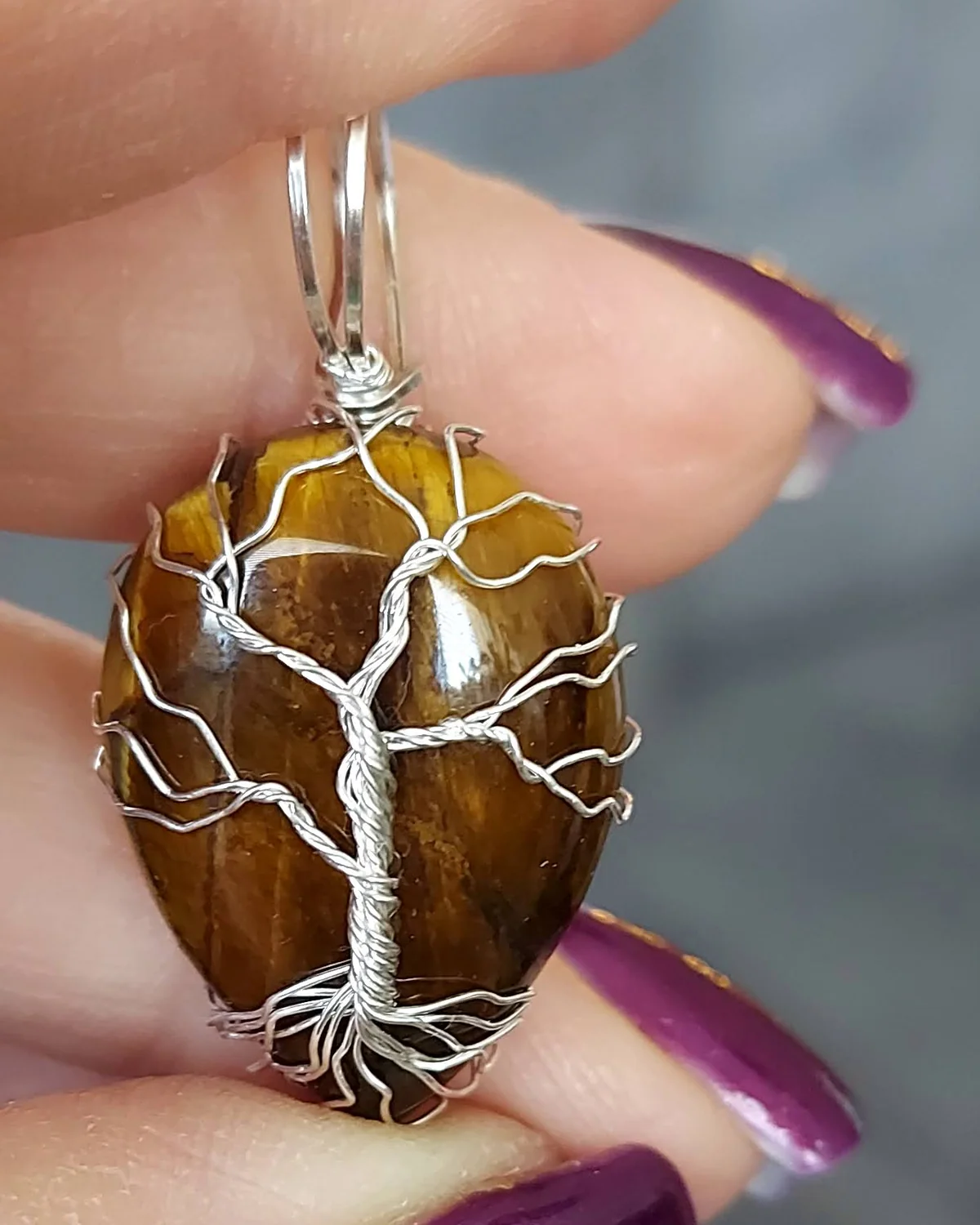 Tree of Life · Tiger's Eye, tiger's eye pendant in silver-tone wire